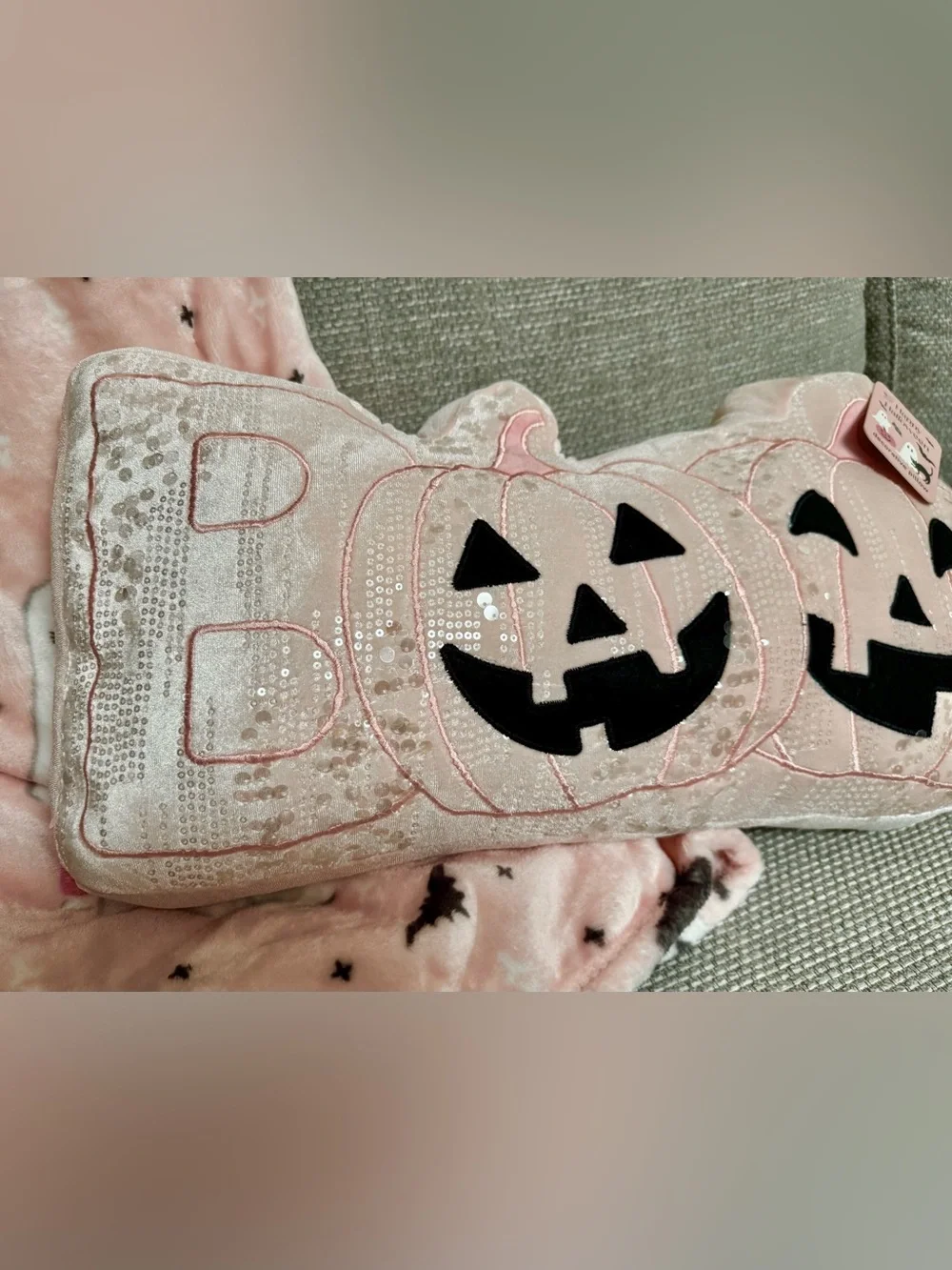 Pink Halloween BOO Pillow Jack O’ Lantern Pumpkin Sequins Velvety Soft NWT